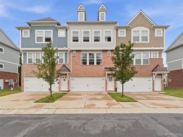 5927 Picall Drive, Troy, MI 48098