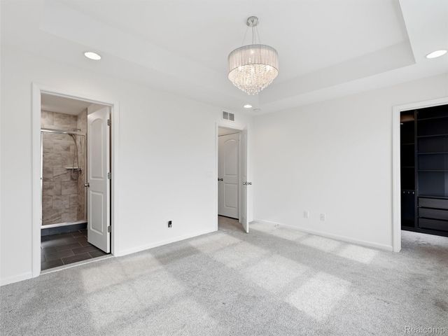 5927 Picall Drive, Troy, MI 48098