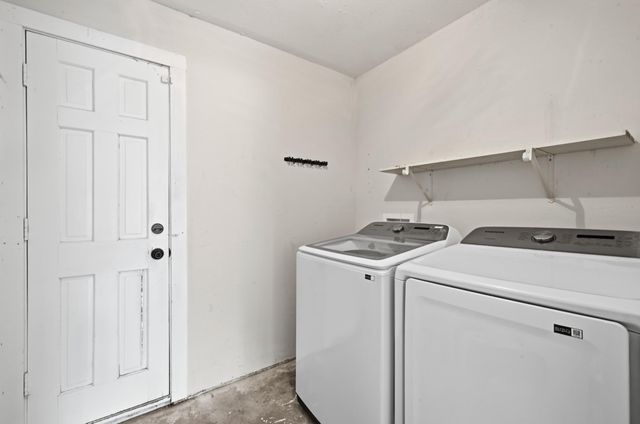 2313 Lakehurst DR, Austin, TX 78744