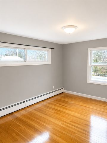 48 Madeleine Avenue, Woonsocket, RI 02895