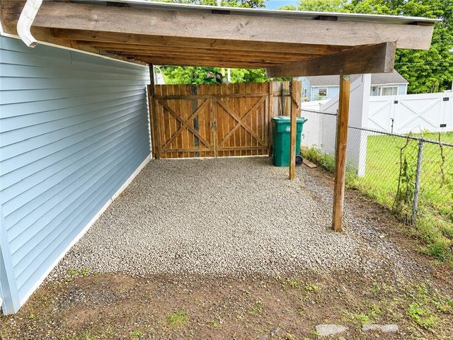48 Madeleine Avenue, Woonsocket, RI 02895