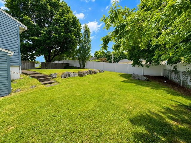 48 Madeleine Avenue, Woonsocket, RI 02895