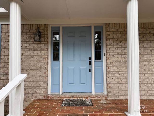 411 Admiral Semmes Avenue, Dauphin Island, AL 36528