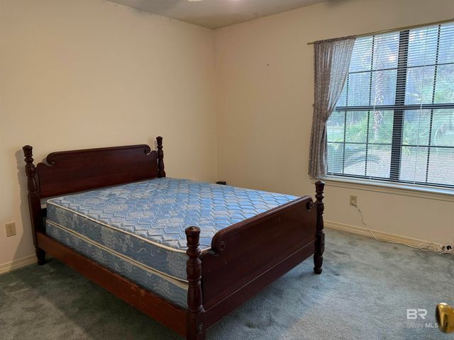 411 Admiral Semmes Avenue, Dauphin Island, AL 36528