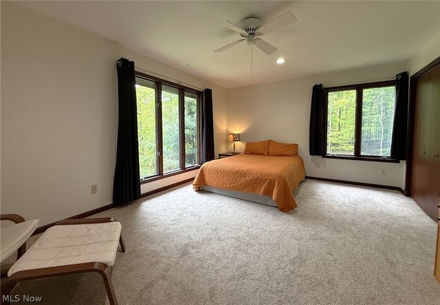 9350 Hidden Lake Drive, Chesterland, OH 44026