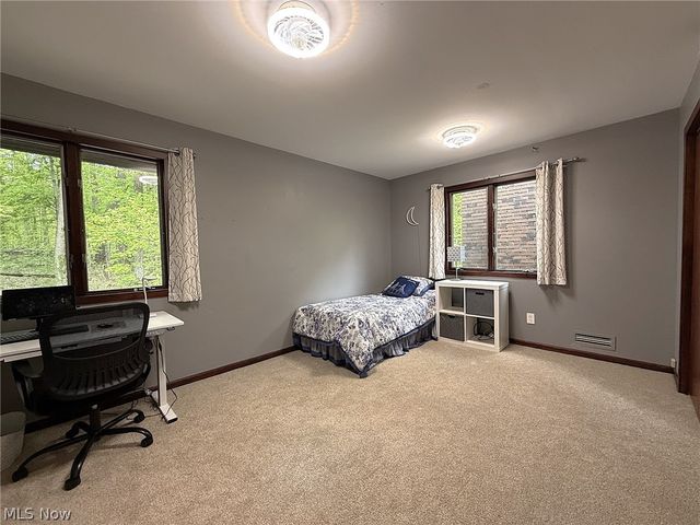 9350 Hidden Lake Drive, Chesterland, OH 44026