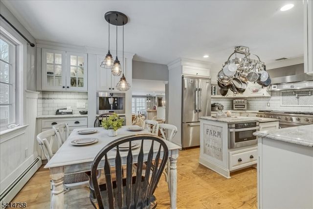 17 Rosemont Ave, West Milford Twp., NJ 07480