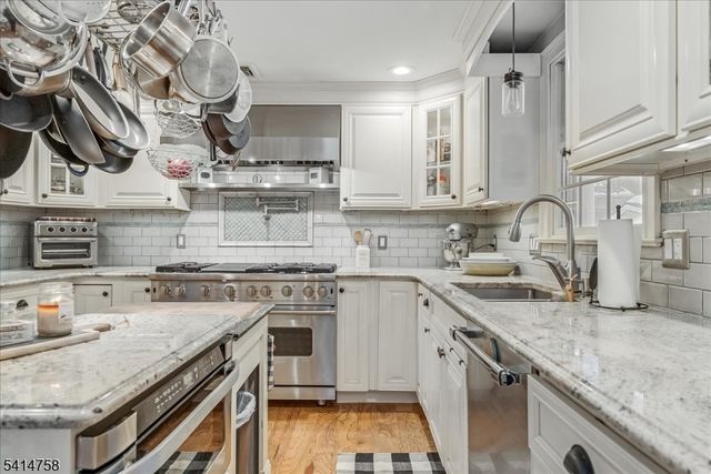 17 Rosemont Ave, West Milford Twp., NJ 07480