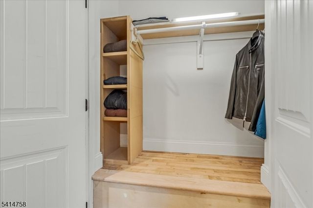 17 Rosemont Ave, West Milford Twp., NJ 07480