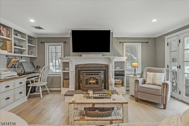 17 Rosemont Ave, West Milford Twp., NJ 07480