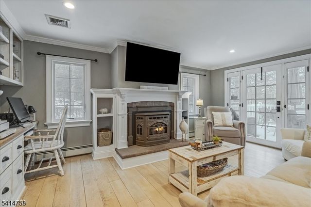 17 Rosemont Ave, West Milford Twp., NJ 07480