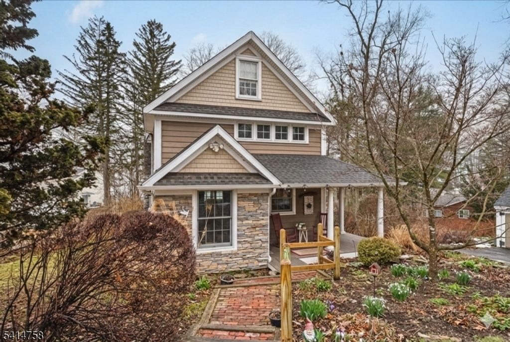 17 Rosemont Ave, West Milford Twp., NJ 07480