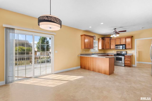 1620 Chancelor Place, Chatham, IL 62629