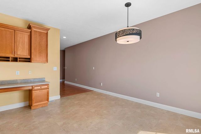 1620 Chancelor Place, Chatham, IL 62629