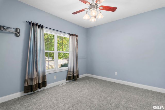 1620 Chancelor Place, Chatham, IL 62629