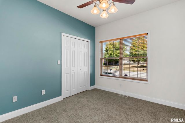 1620 Chancelor Place, Chatham, IL 62629