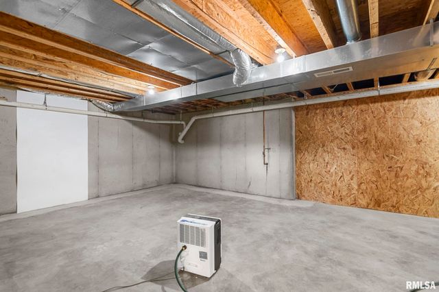 1620 Chancelor Place, Chatham, IL 62629