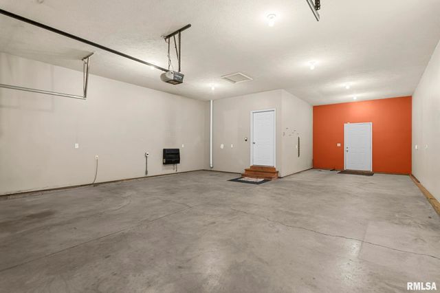 1620 Chancelor Place, Chatham, IL 62629