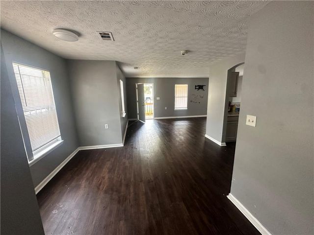 660 Cedar NW Avenue, Atlanta, GA 30318