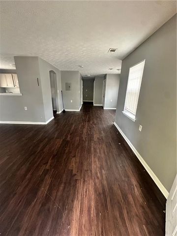 660 Cedar NW Avenue, Atlanta, GA 30318