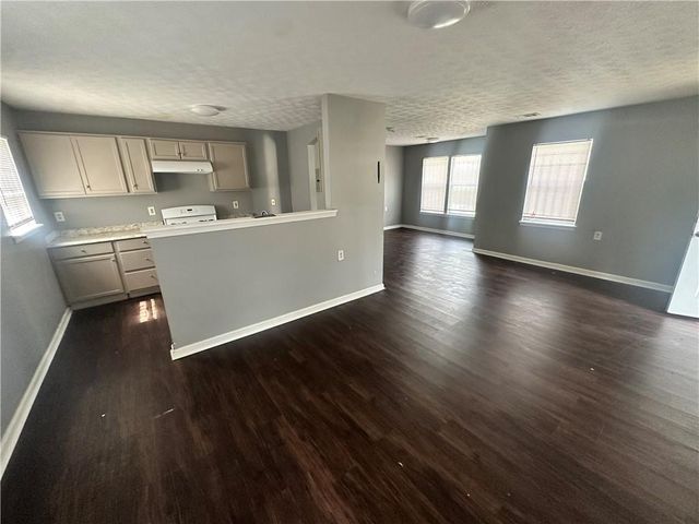 660 Cedar NW Avenue, Atlanta, GA 30318