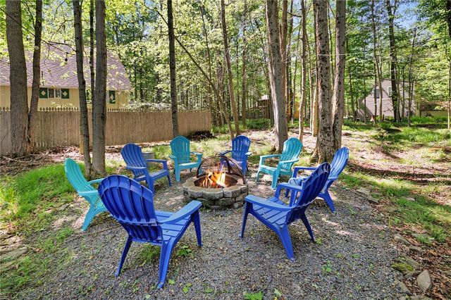 5344 Conoquenissing Drive, Coolbaugh Twp, PA 18347