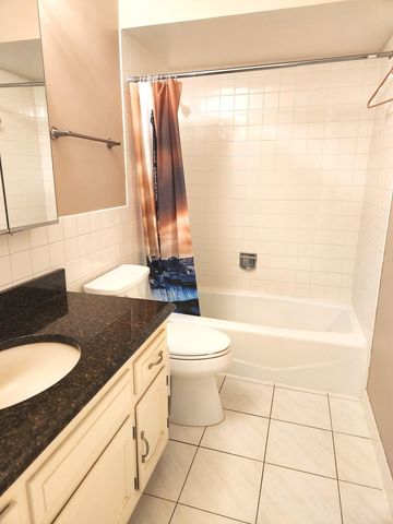 8001 W Courte Drive 310, Niles, IL 60714