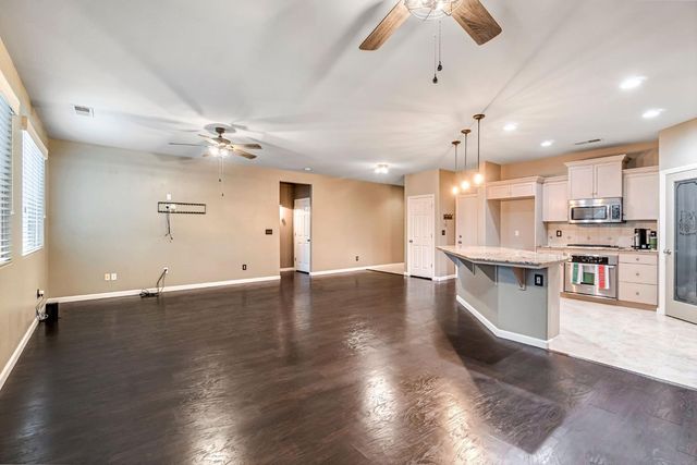 3237 Bellaire Avenue, Clovis, CA 93619