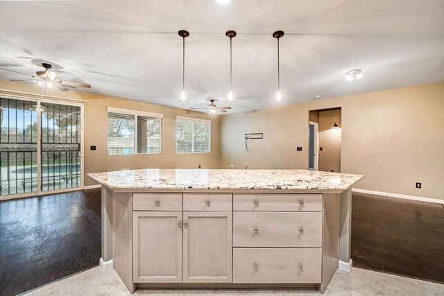 3237 Bellaire Avenue, Clovis, CA 93619