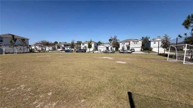 5003 ROYAL POINT AVENUE, Kissimmee, FL 34746