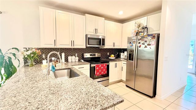 5003 ROYAL POINT AVENUE, Kissimmee, FL 34746