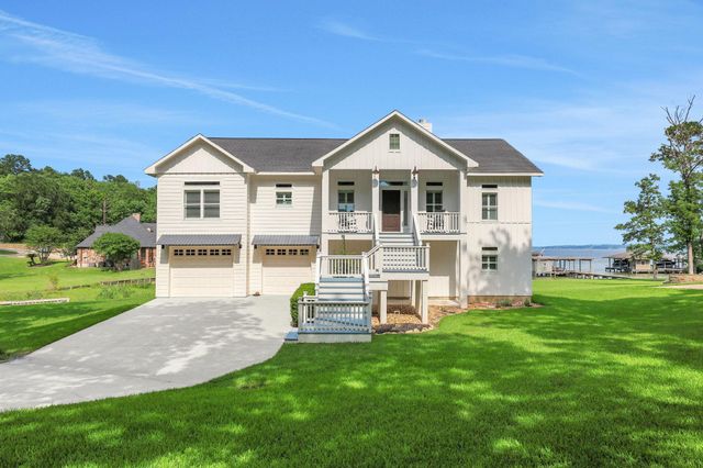 231 Ridge Cove Lane, Coldspring, TX 77331