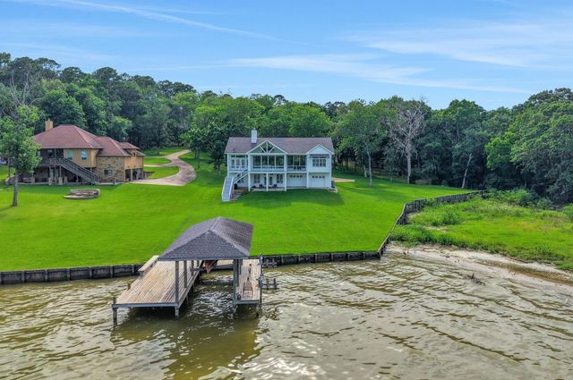231 Ridge Cove Lane, Coldspring, TX 77331