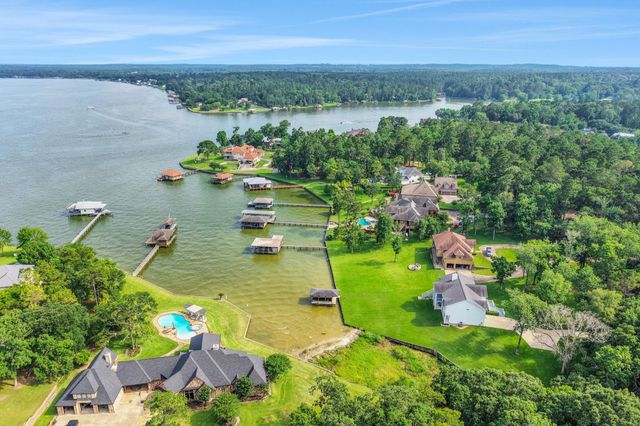 231 Ridge Cove Lane, Coldspring, TX 77331