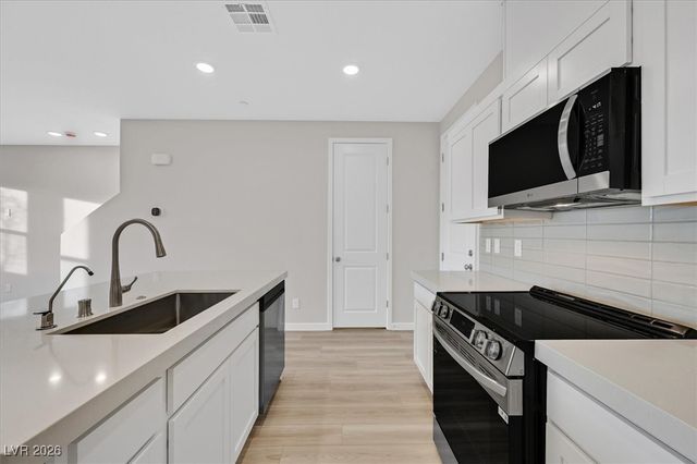 8925 Grabill Spruce, Las Vegas, NV 89166