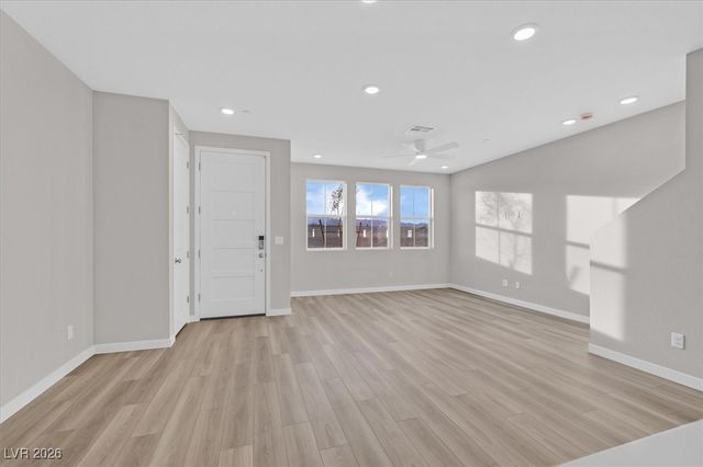 8925 Grabill Spruce, Las Vegas, NV 89166