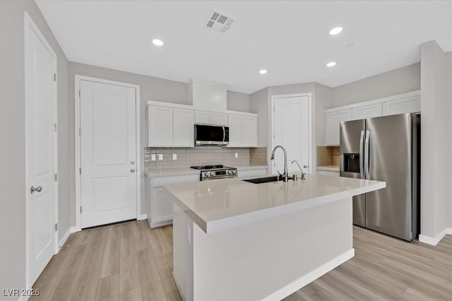 8925 Grabill Spruce, Las Vegas, NV 89166