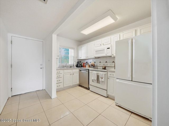 2483 Country Club Drive, C105, Titusville, FL 32780