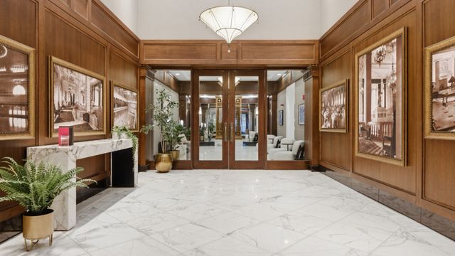 850 N Lake Shore Drive 707, Chicago, IL 60611