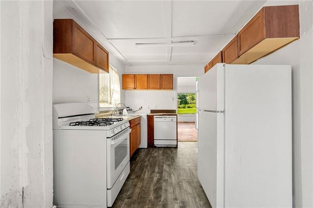 1851 Penelope NW Road, Atlanta, GA 30314