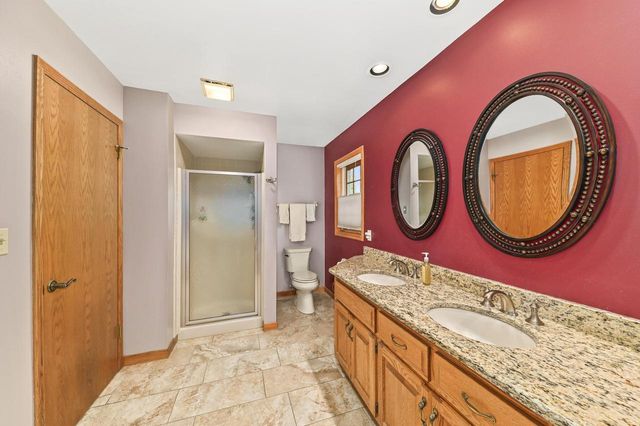 1230 S Springdale ROAD, Waukesha, WI 53186