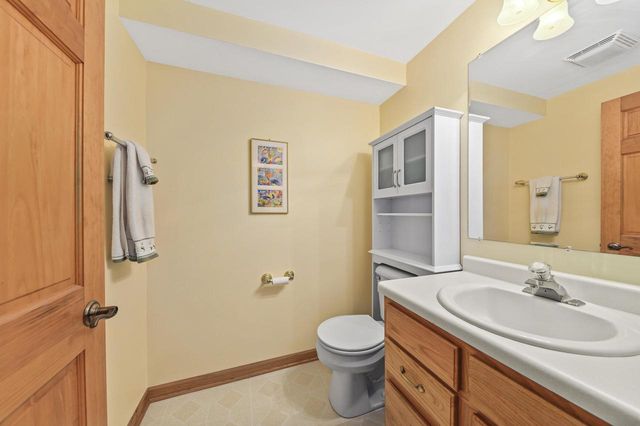 1230 S Springdale ROAD, Waukesha, WI 53186