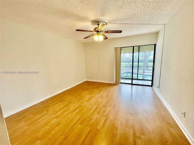 2320 S Cypress Bend Drive 204, Pompano Beach, FL 33069