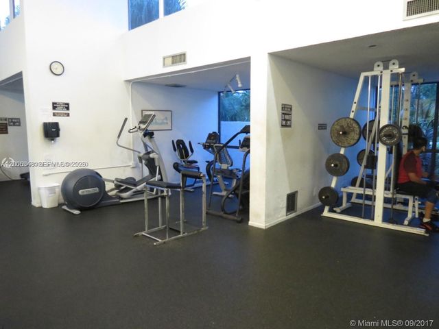 2320 S Cypress Bend Drive 204, Pompano Beach, FL 33069