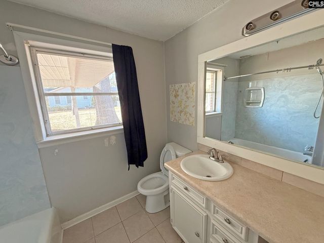 357 Highland Avenue, Batesburg, SC 29006