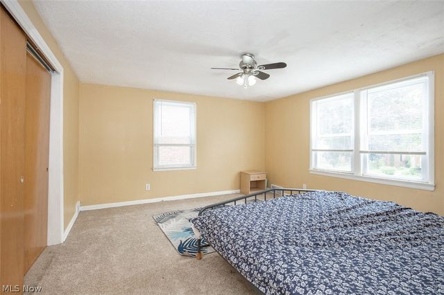 2374 Traymore Road, University Heights, OH 44118