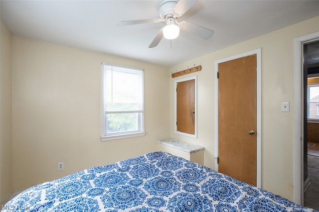 2374 Traymore Road, University Heights, OH 44118