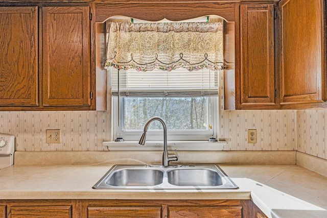 983 Shelbourne AVE, Vinton, VA 24179