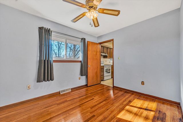 983 Shelbourne AVE, Vinton, VA 24179