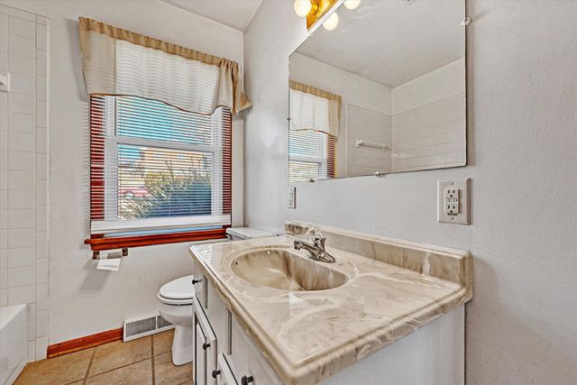 983 Shelbourne AVE, Vinton, VA 24179